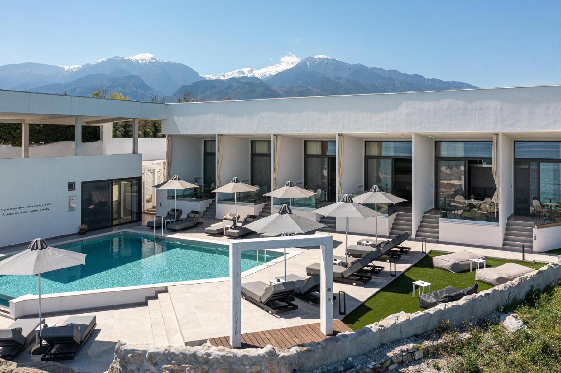 Akrotiri Olympus Luxury Suites - Adults Only Plaka Litochorou Exterior foto