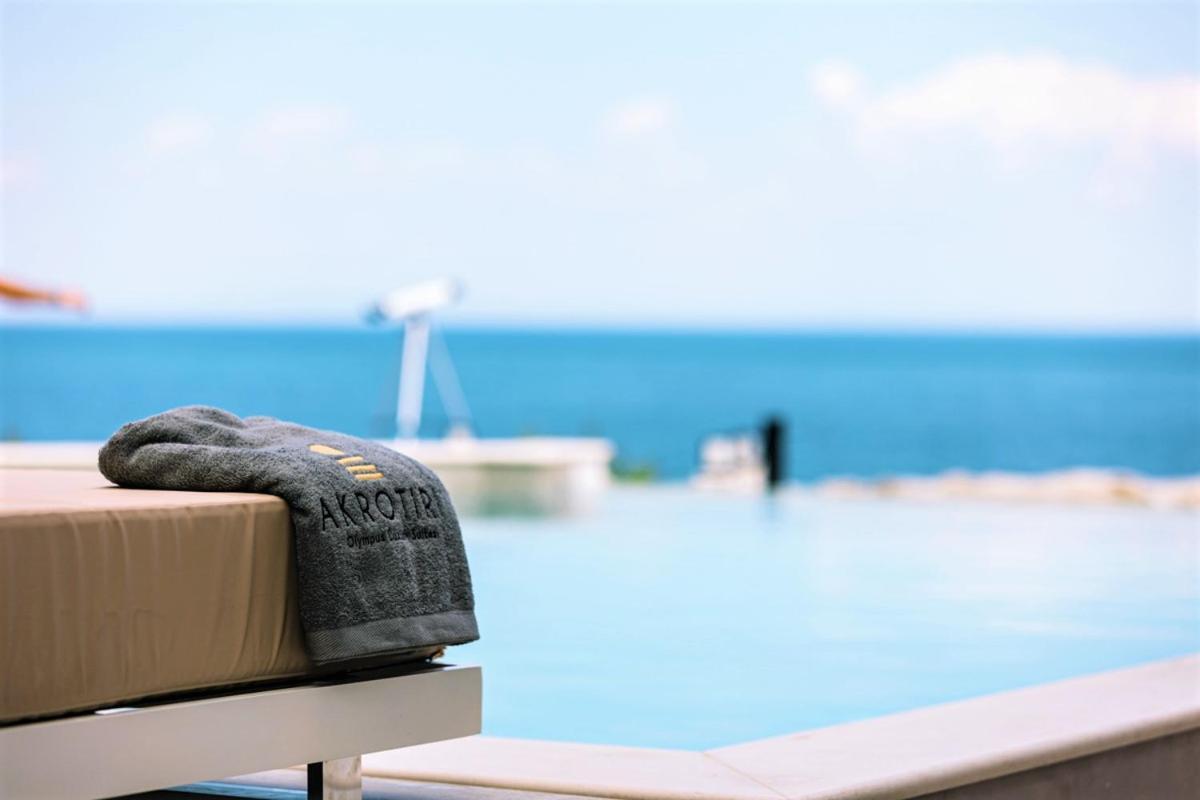 Akrotiri Olympus Luxury Suites - Adults Only Plaka Litochorou Exterior foto