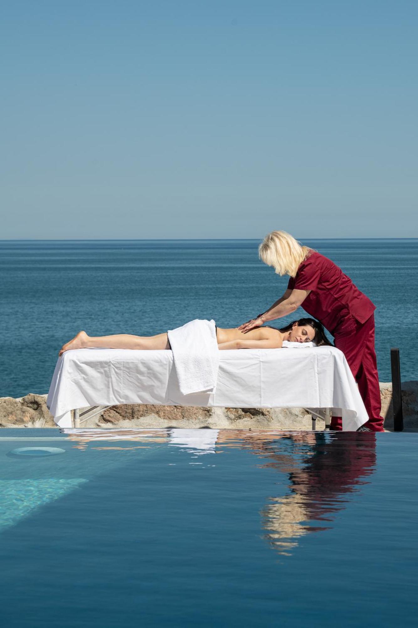 Akrotiri Olympus Luxury Suites - Adults Only Plaka Litochorou Exterior foto