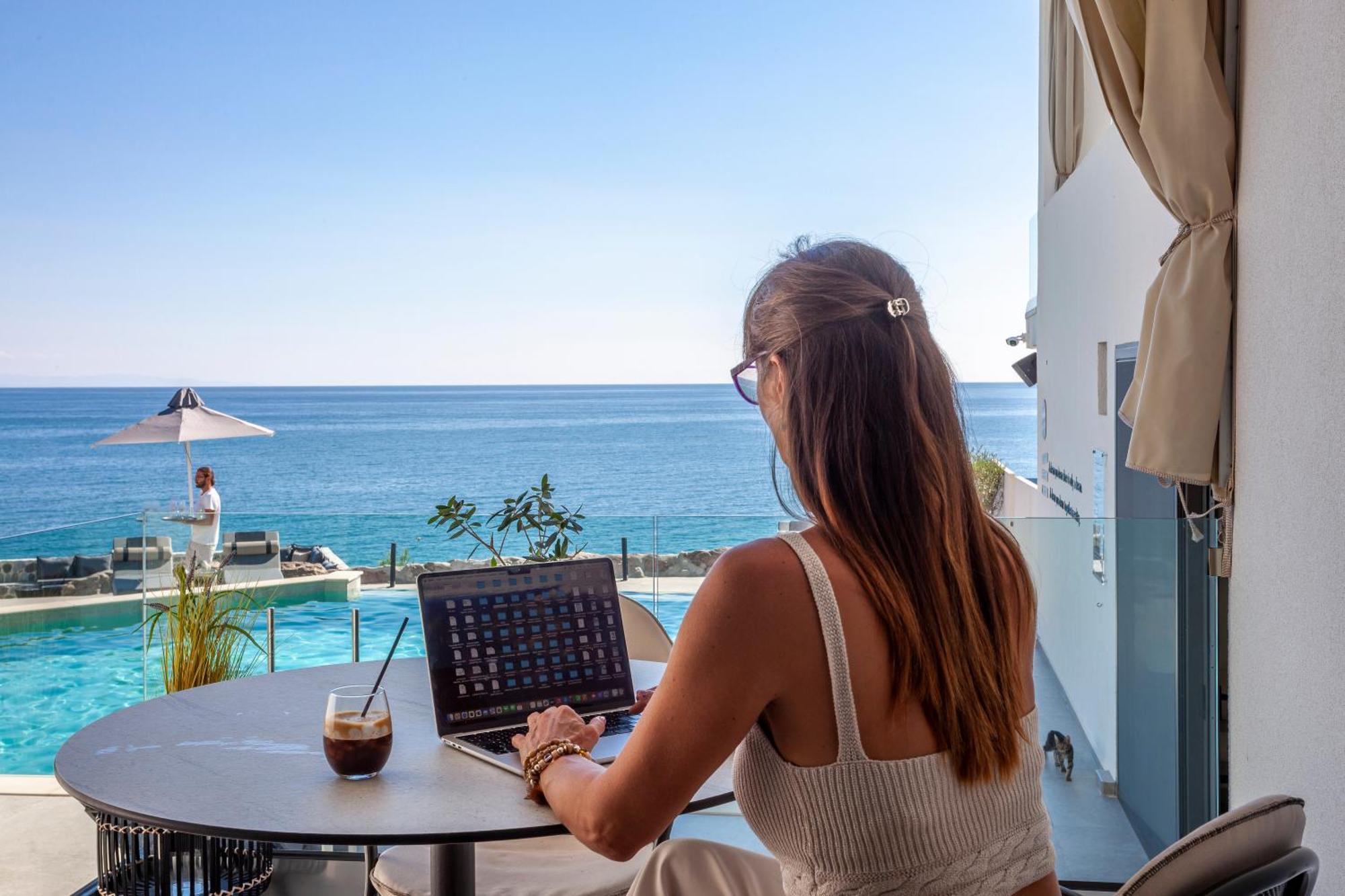 Akrotiri Olympus Luxury Suites - Adults Only Plaka Litochorou Exterior foto